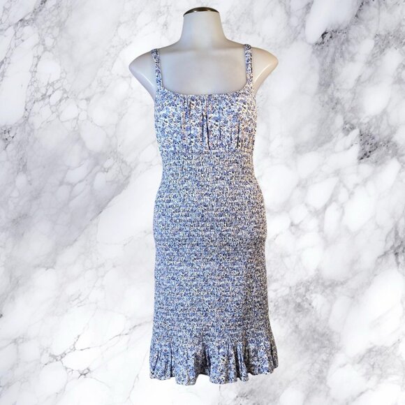 Abercrombie and Fitch Mini Dress in Blue Ditsy Floral - Picture 3 of 11